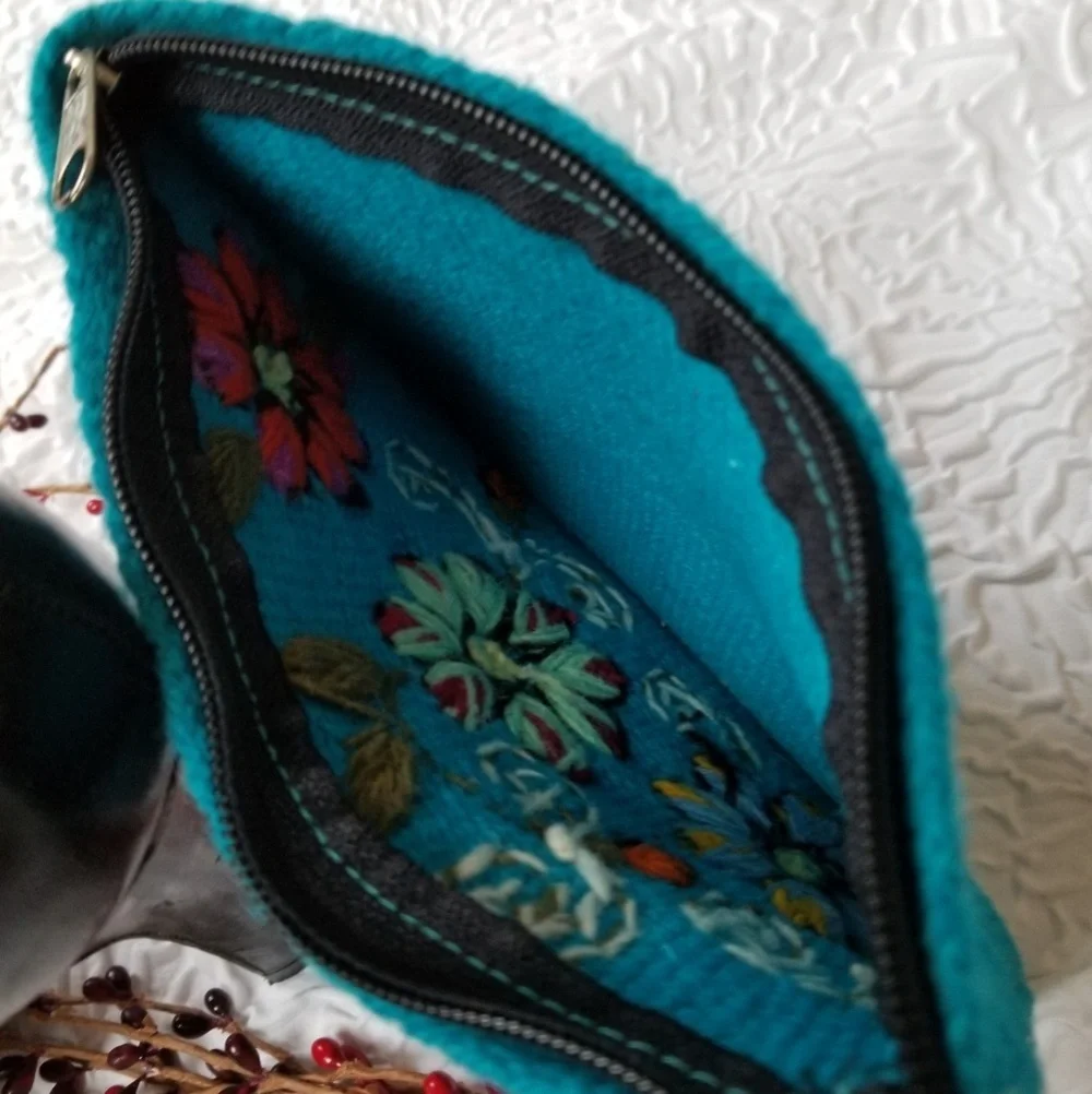 Purivian Handmade little zipper bag
